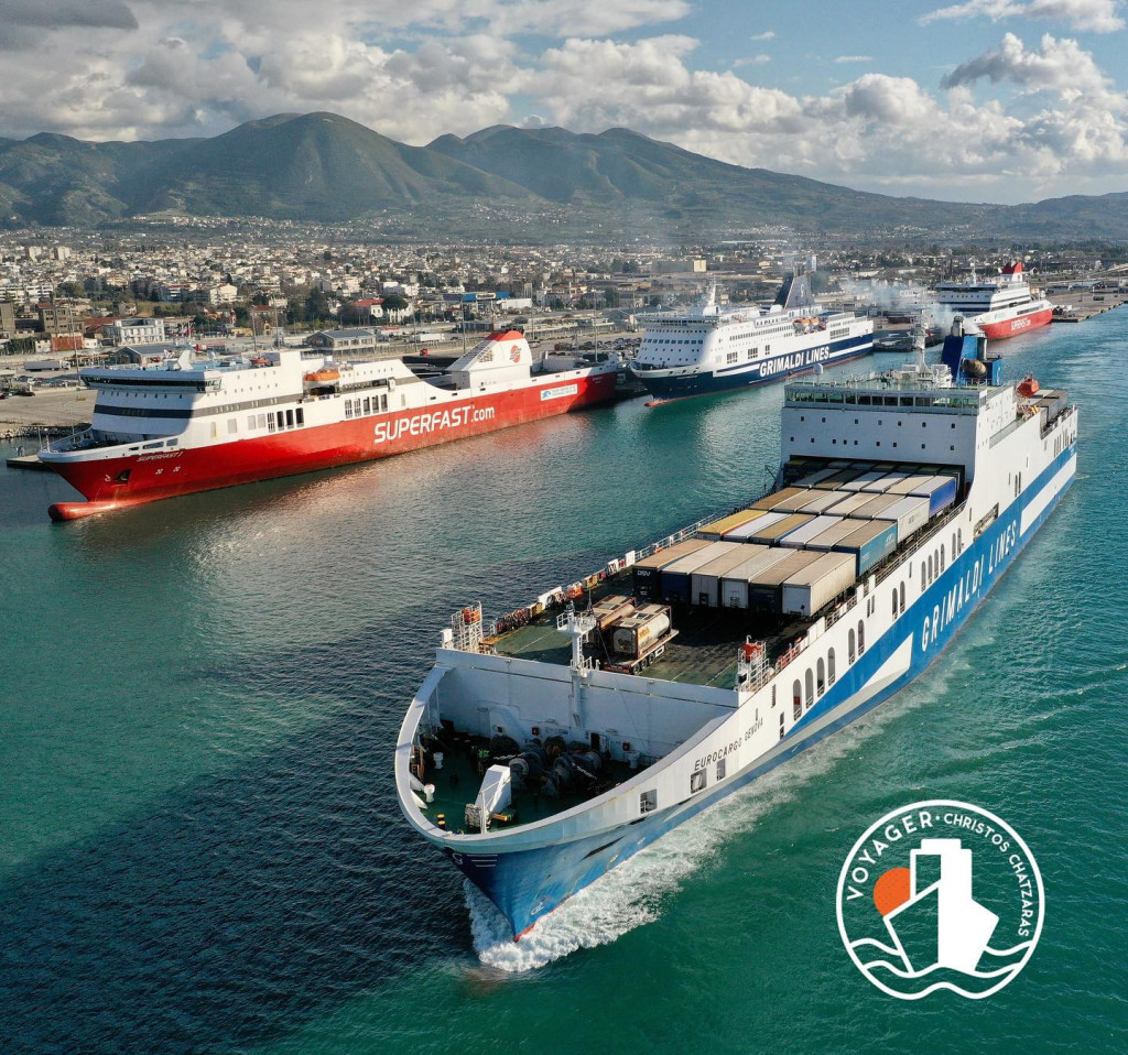 Eurocargo Genova leaving Patras. In the background Superfast I, Cruise Smeralda, Superfast XI. ©Christos Chatzaras/Instagram